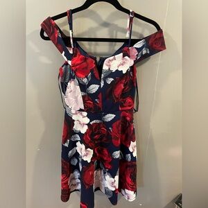 Size 5 City Studio dress